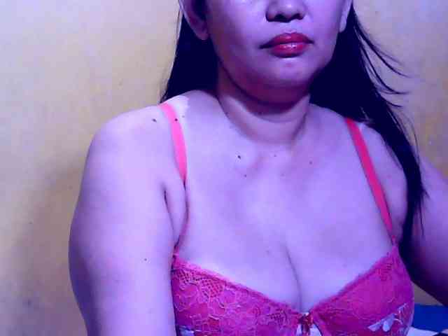 SweetMonlight webcam