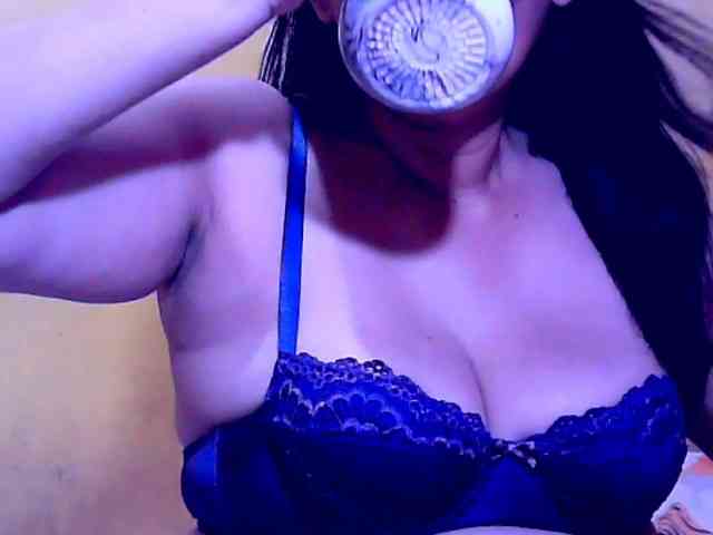 SweetMonlight webcam