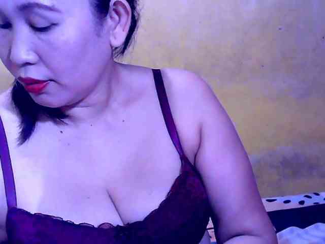 SweetMonlight webcam