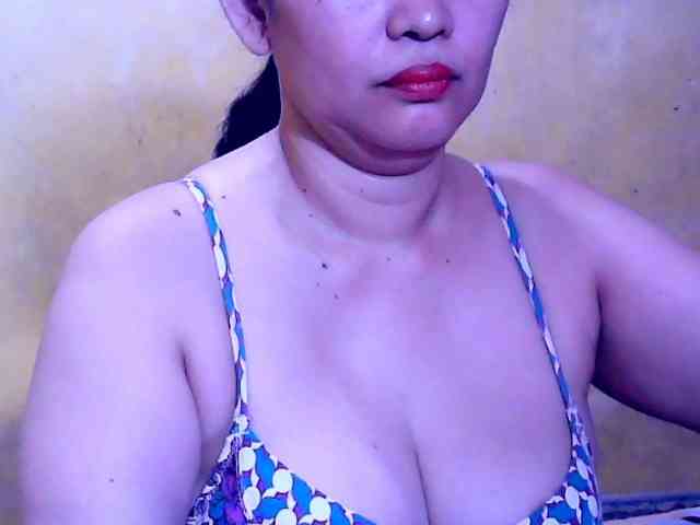 SweetMonlight webcam