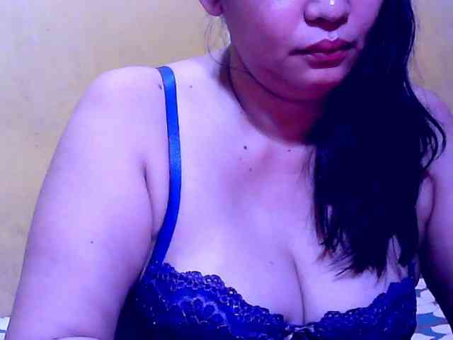 SweetMonlight webcam