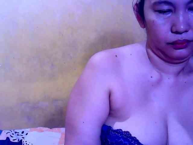 SweetMonlight webcam