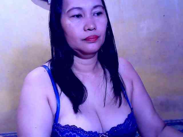 SweetMonlight webcam