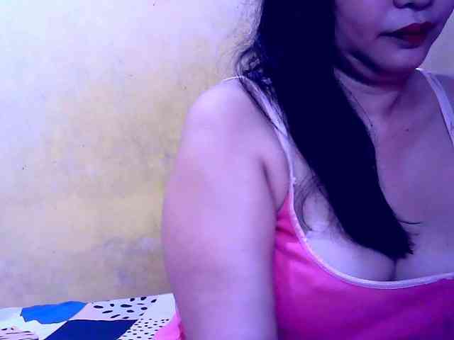 SweetMonlight webcam