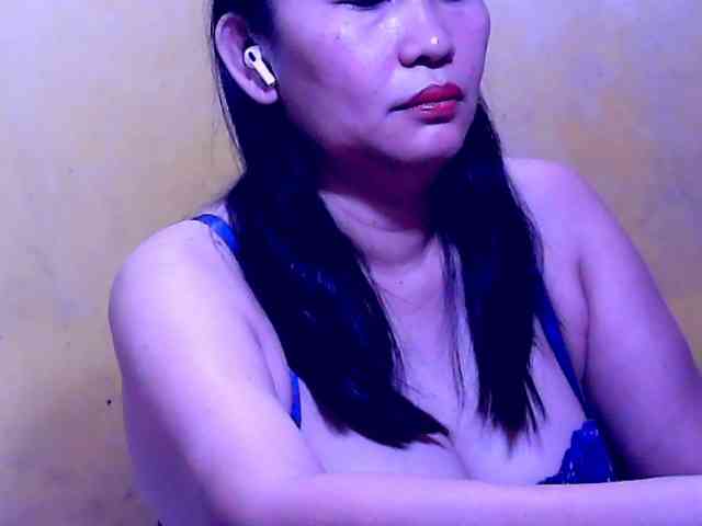 SweetMonlight webcam