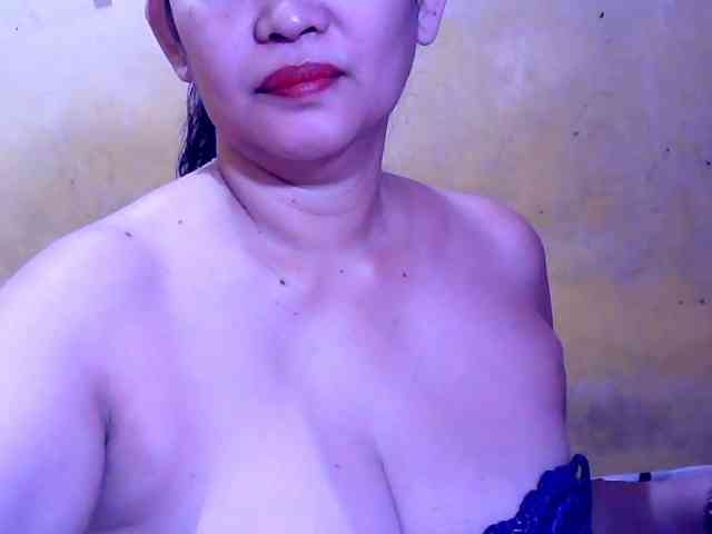 SweetMonlight webcam