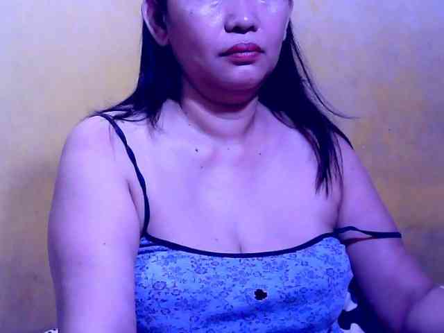 SweetMonlight webcam