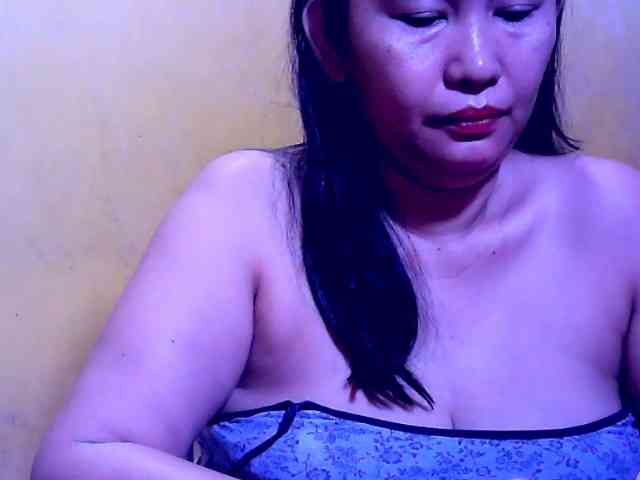 SweetMonlight webcam