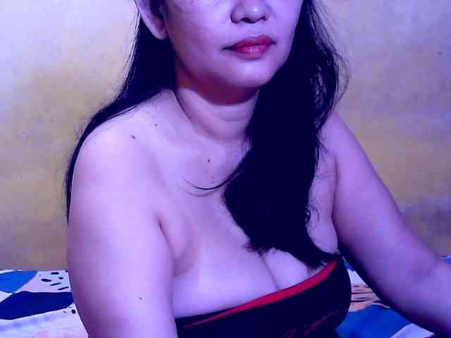 SweetMonlight webcam