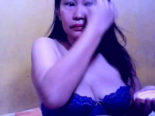 SweetMonlight webcam