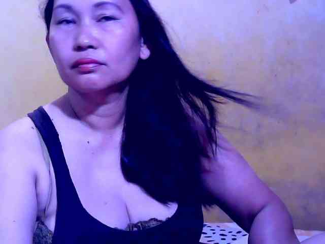 SweetMonlight webcam