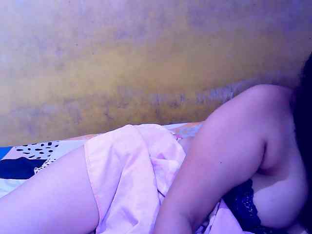 SweetMonlight webcam