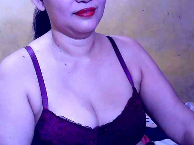 SweetMonlight webcam