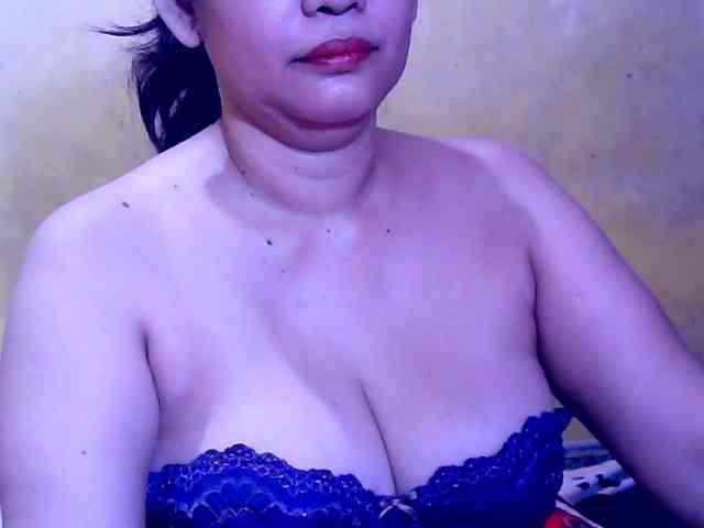 SweetMonlight webcam