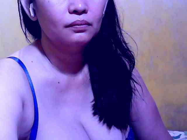 SweetMonlight webcam