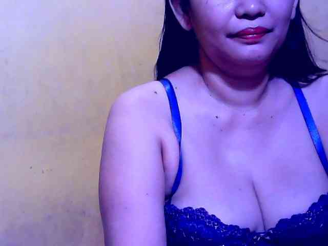 SweetMonlight webcam