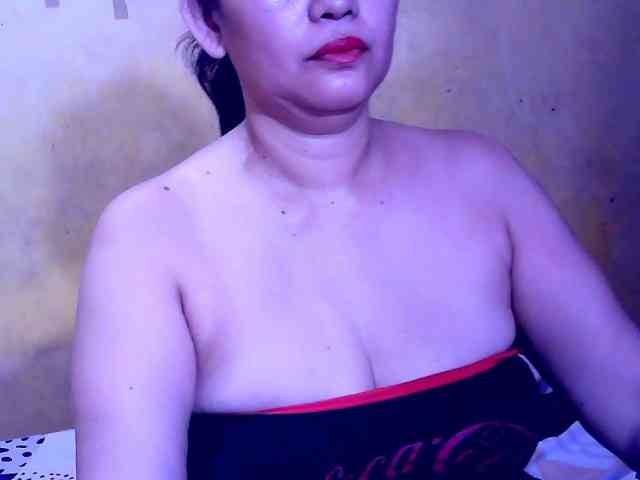 SweetMonlight webcam