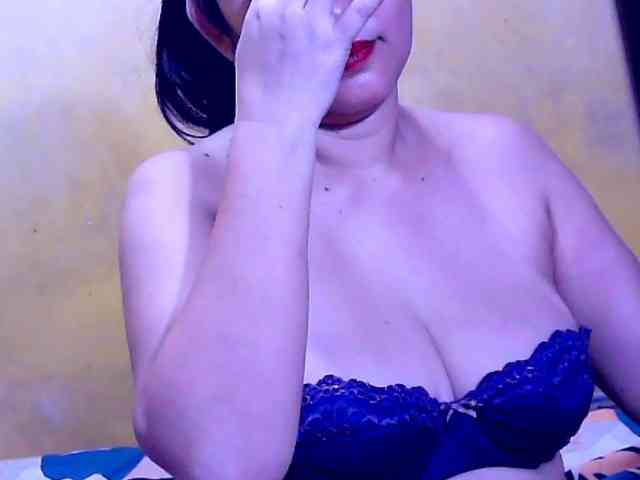 SweetMonlight webcam