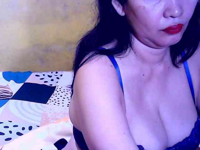 SweetMonlight webcam