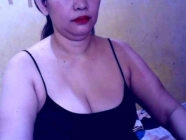 Carmela4u webcam