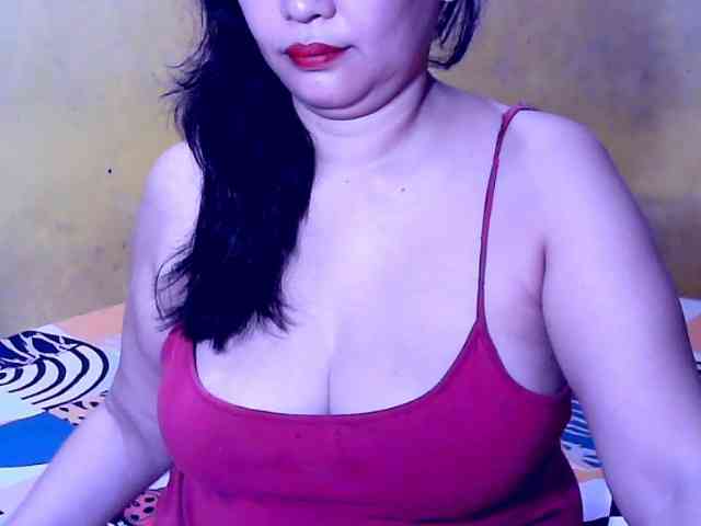 SweetMonlight webcam