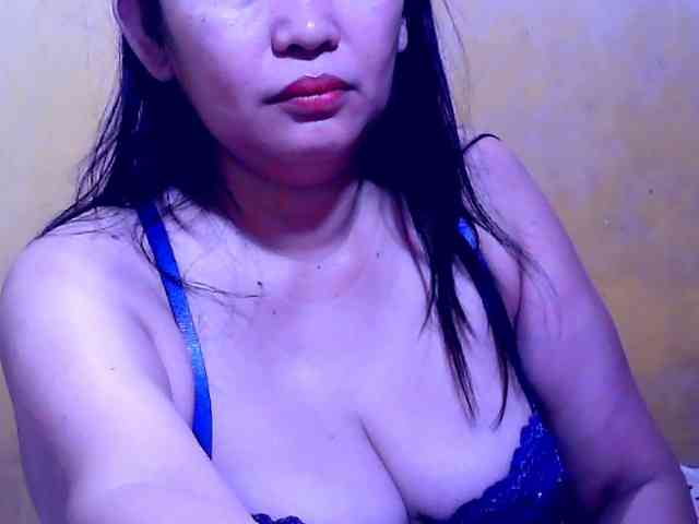 SweetMonlight webcam