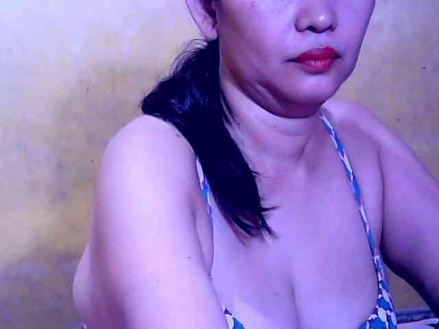 SweetMonlight webcam