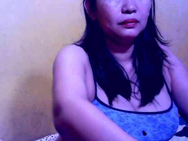 SweetMonlight webcam