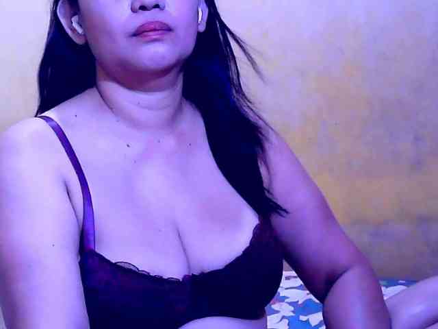 SweetMonlight webcam