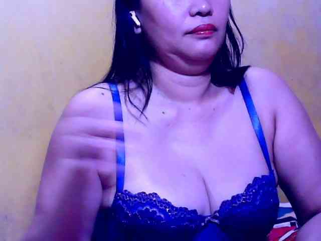 SweetMonlight webcam