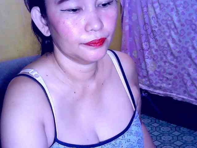 Carmela4u bongacams