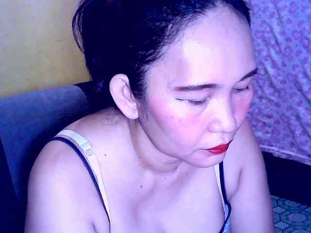 SweetMonlight webcam