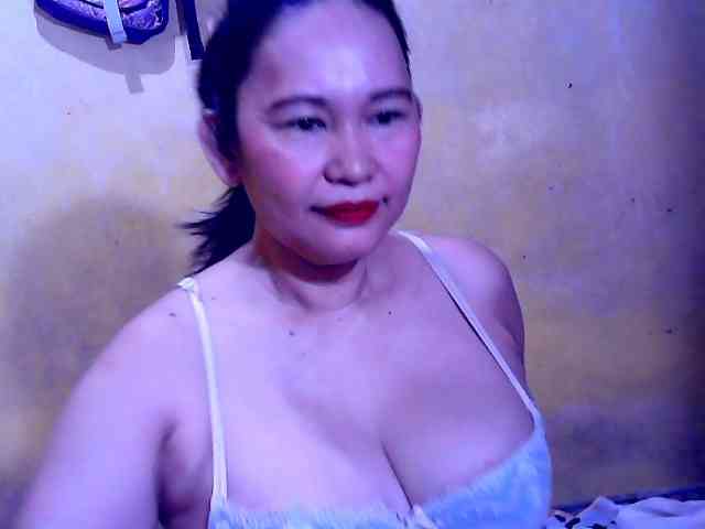 SweetMonlight webcam