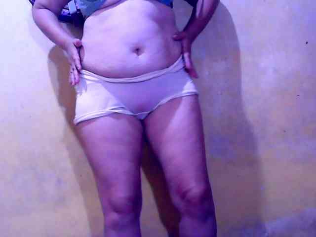 SweetMonlight webcam