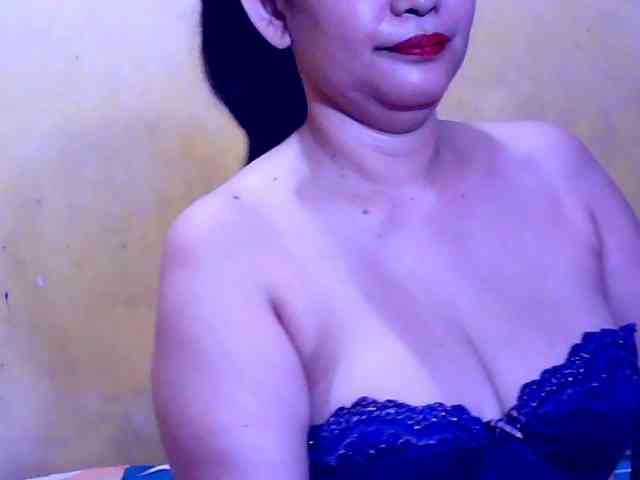 SweetMonlight webcam