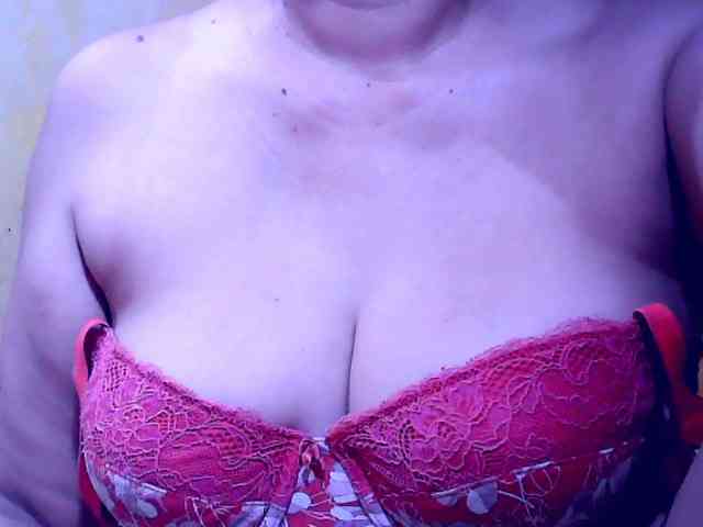 SweetMonlight webcam