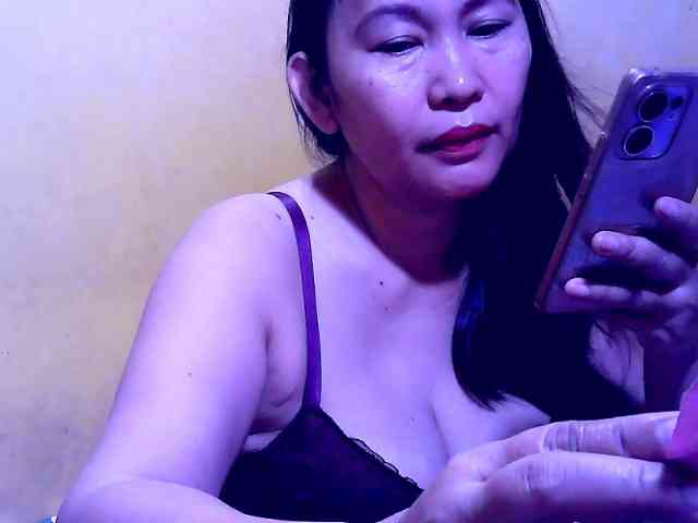 SweetMonlight webcam