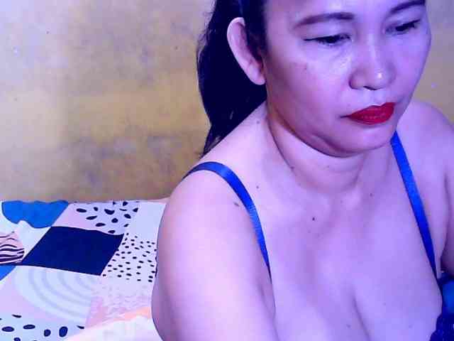 SweetMonlight webcam