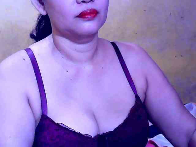 SweetMonlight webcam