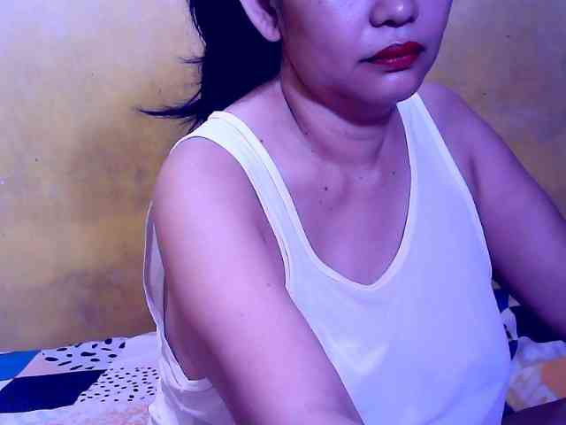 SweetMonlight webcam