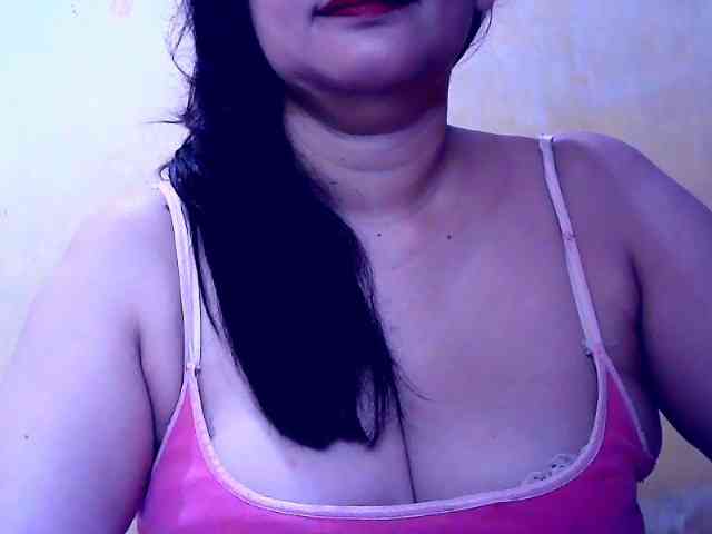 SweetMonlight webcam