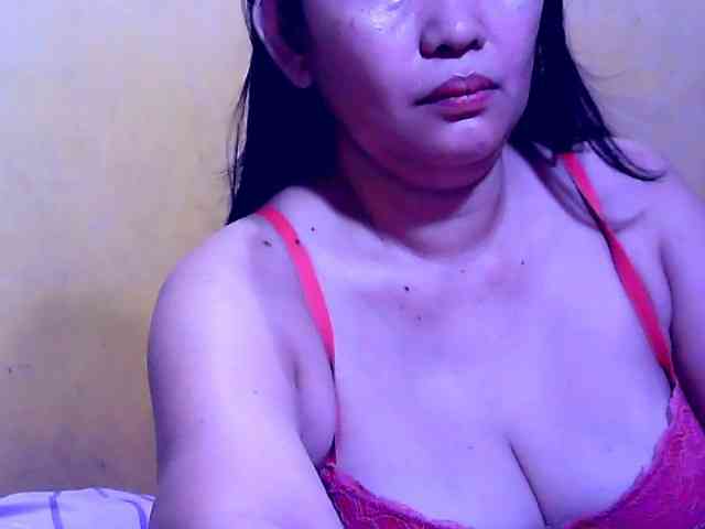 SweetMonlight webcam