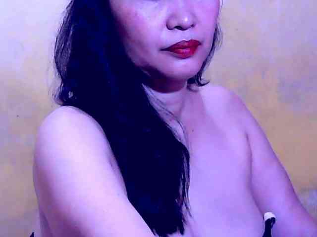 SweetMonlight webcam