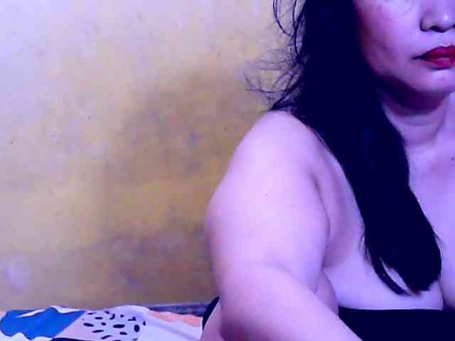 SweetMonlight webcam