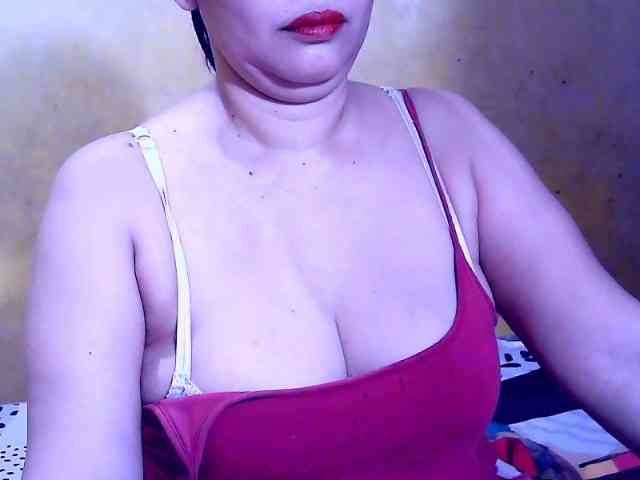 SweetMonlight webcam