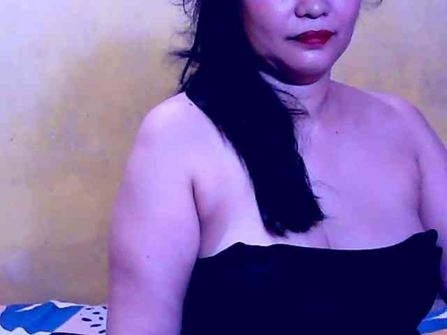 SweetMonlight webcam