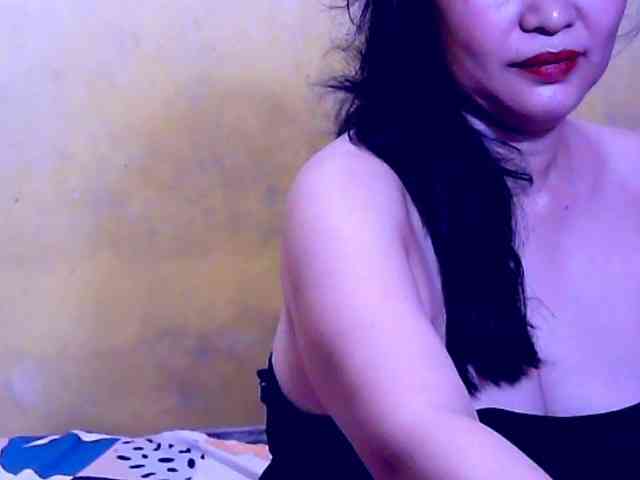 SweetMonlight webcam