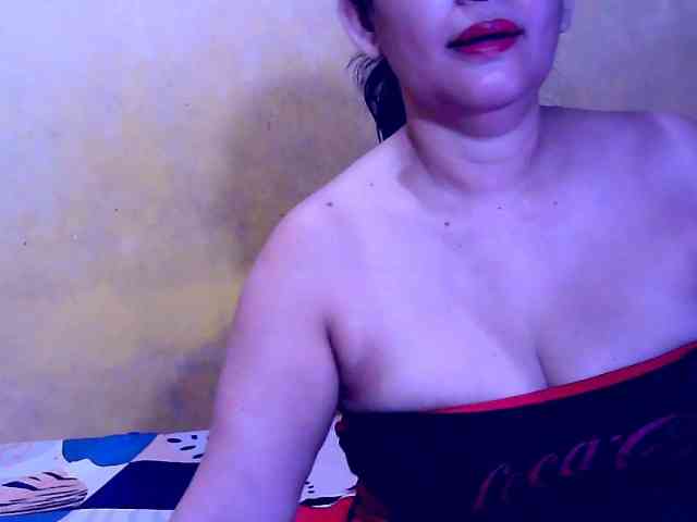 SweetMonlight webcam