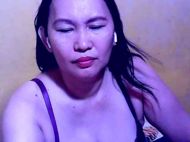 SweetMonlight webcam