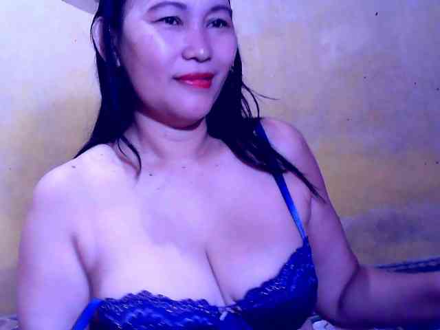 SweetMonlight webcam